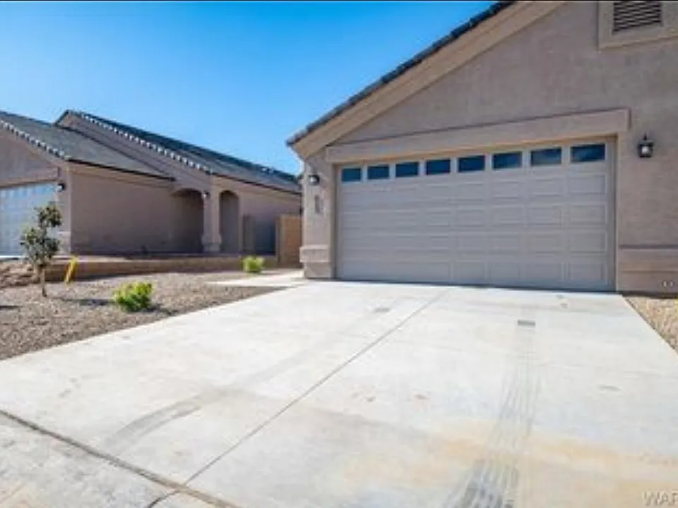 783 Pala Mesa Dr