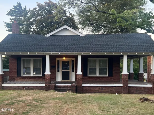 304 Minturn Avenue, Hamlet, NC 28345