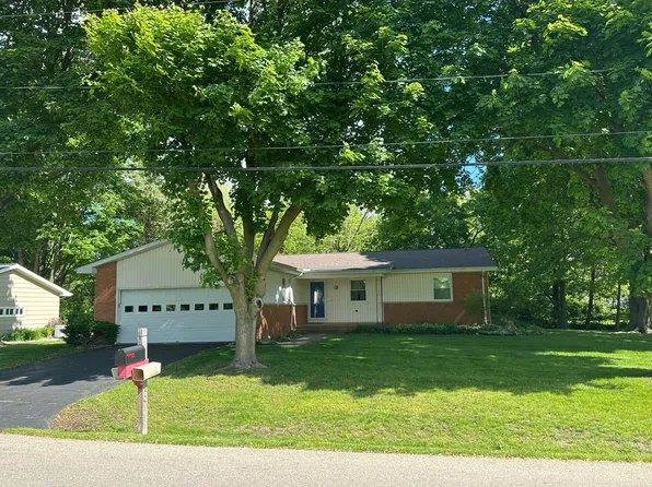 388 Richard St, Spring Arbor, MI 49283
