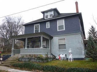 338 Pleasant St SE, Grand Rapids, MI 49503