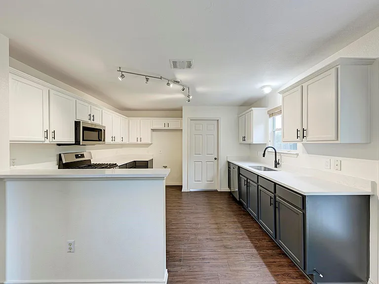 2610 Marcus Abrams Blvd — Photo 10