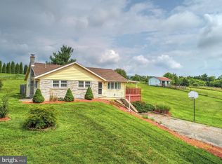 1161 Longs Gap Rd, Carlisle, PA 17013