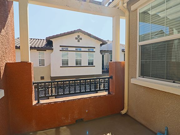 5th image of 1860 Sea Horse Rd #A