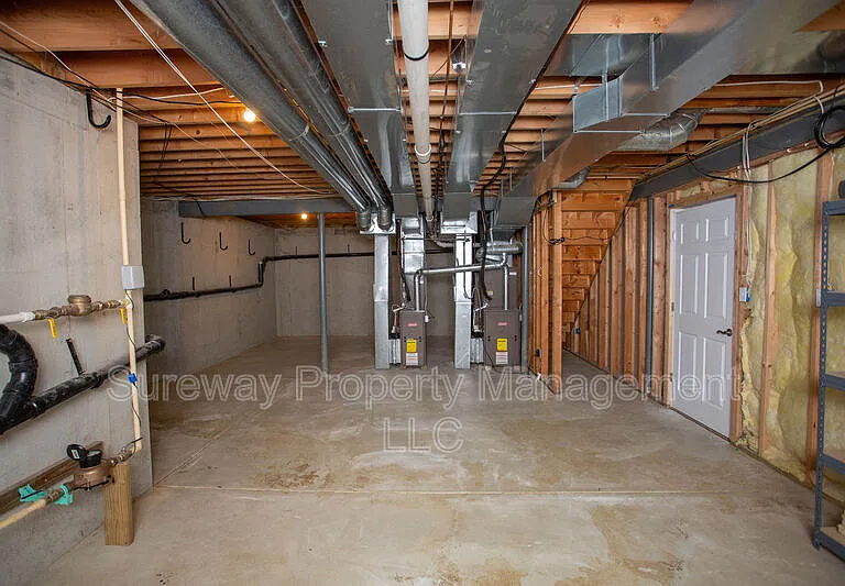 7 Amaryllis Ln — Photo 42