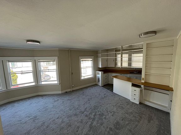 3rd image of 600 Brooklyn Ave #3
