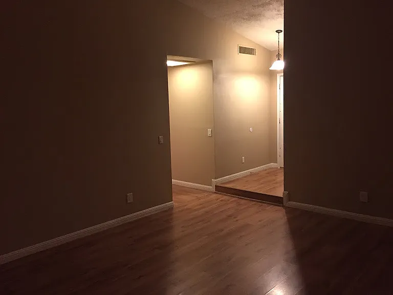 306 Tamarack Dr — Photo 8