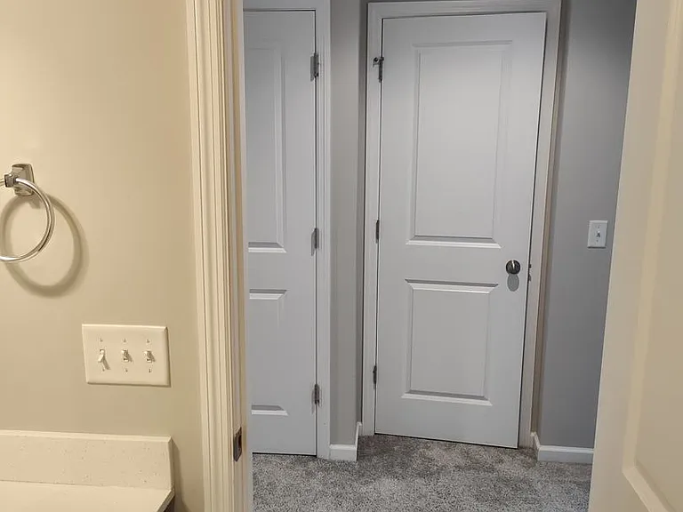 5236 Hampton St NE — Photo 2