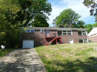 141 Oakwood Pl, Danville, VA 24541
