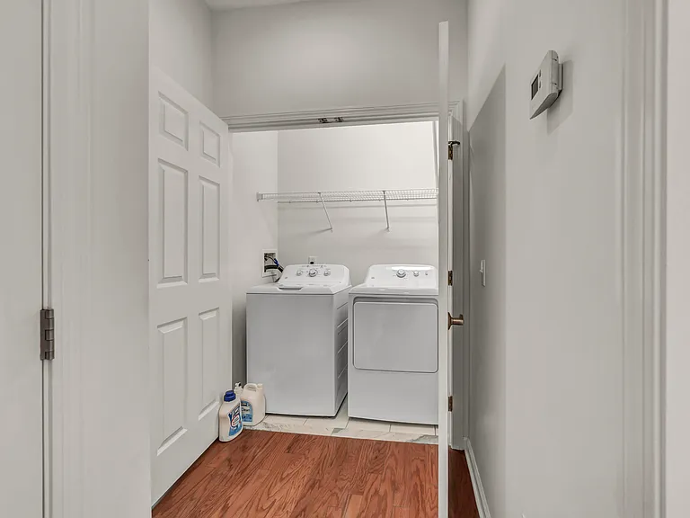 1 King Philip Dr #207 — Photo 1