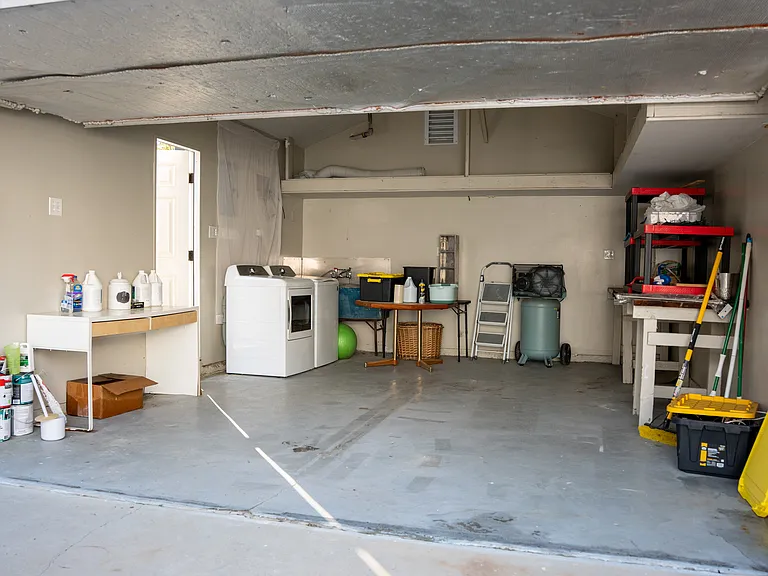 1511 N Rose St — Photo 7