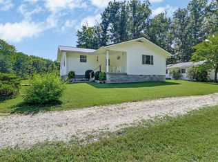 785 Dunford Ln, Allardt, TN 38504