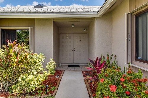 4th image of 5672 Strawberry Lakes Cir