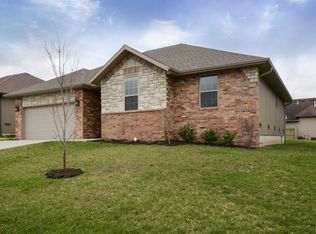 722 E Placer Mill Rd, Nixa, MO 65714