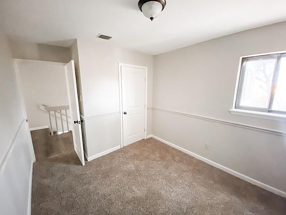 4th image of 6706 Cottonwood St