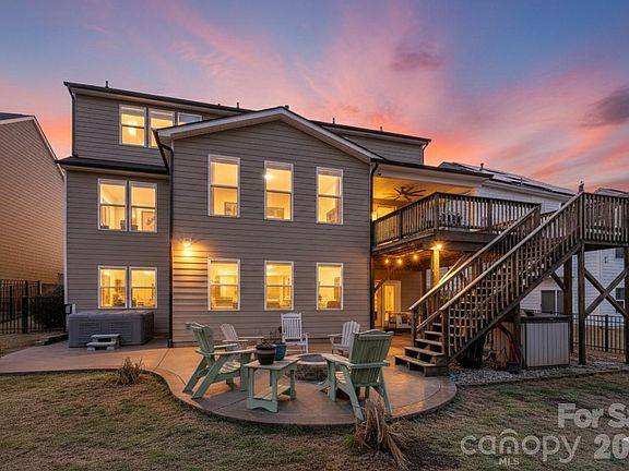 2nd image of 234 Boxelder Rd