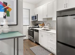 81 Park Dr APT 11, Boston, MA 02215