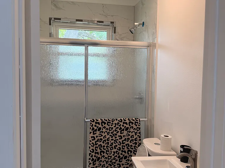 9331 Scenic Hwy #6 — Photo 7