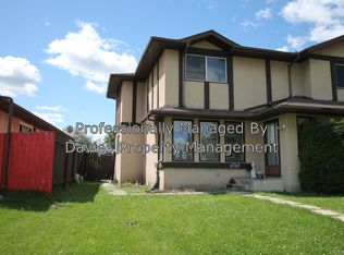 27th Ave NW #8703, Edmonton, AB T6K 3C9
