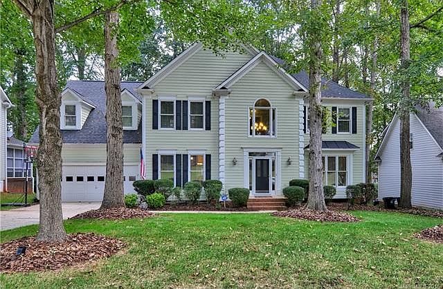 1st image of 8713 New Oak Ln