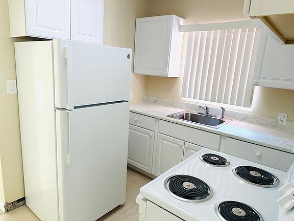 5th image of 616 S 6th St
