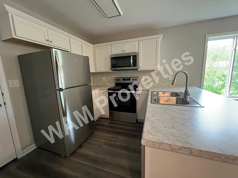 5132 NW Torgerson Dr — Photo 5