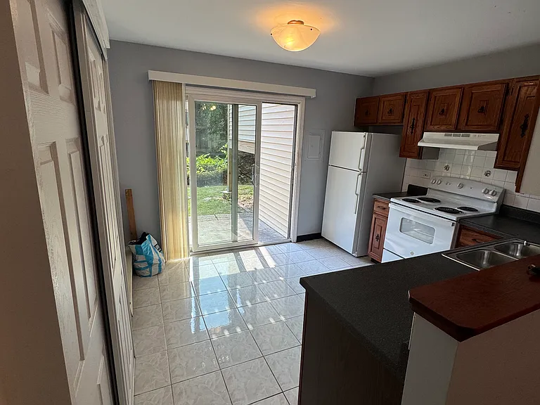 191 N Waters Edge Dr #101 — Photo 11