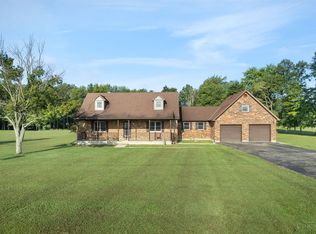 12707 Robinson Rd, Bethel, OH 45106