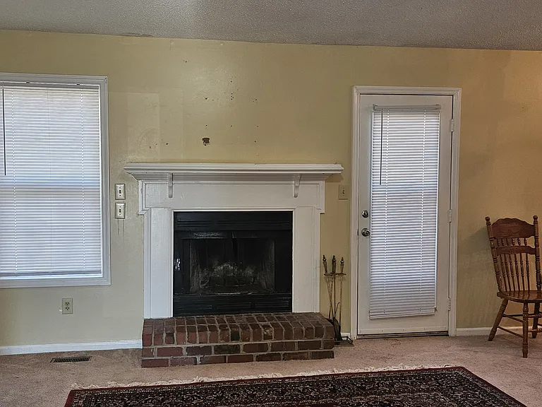 4014 Yarmouth Rd — Photo 4