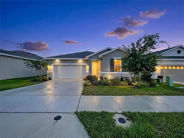 858 Ballantyne Dr, Lake Wales, FL 33898