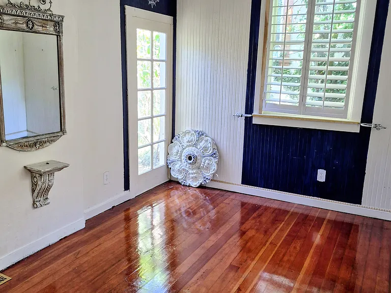 725 Alhambra St — Photo 20