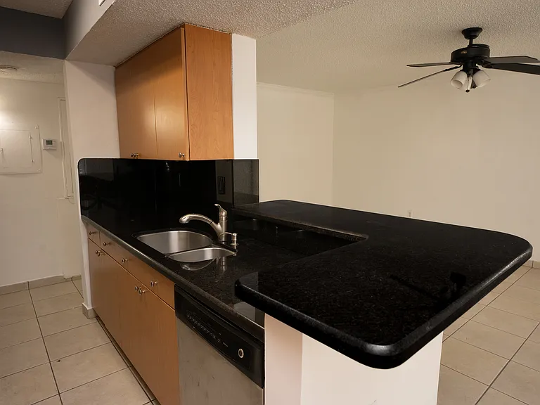 15689 SW 106th Ln #711 — Photo 8