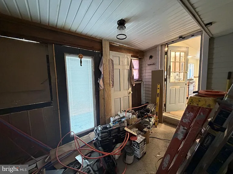 322 Nicholson Rd — Photo 35
