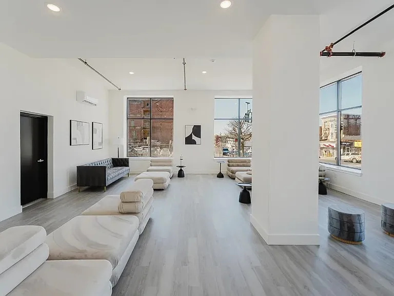 541 Central Ave #303B — Photo 9