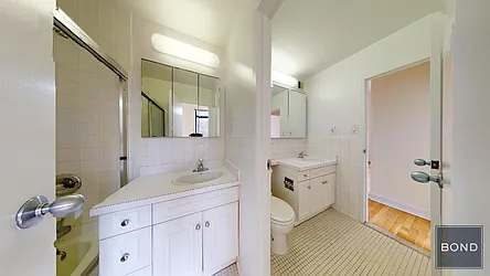 Rented by Bond New York