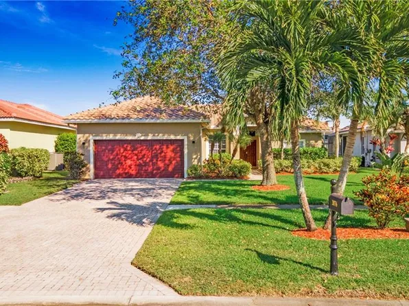 2876 Orange Grove TRL, NAPLES, FL 34120