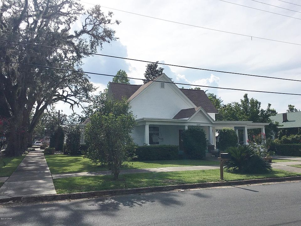1st image of 2919 Madison St #A