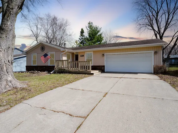 118 S Sesame St, Bloomington, IL 61704