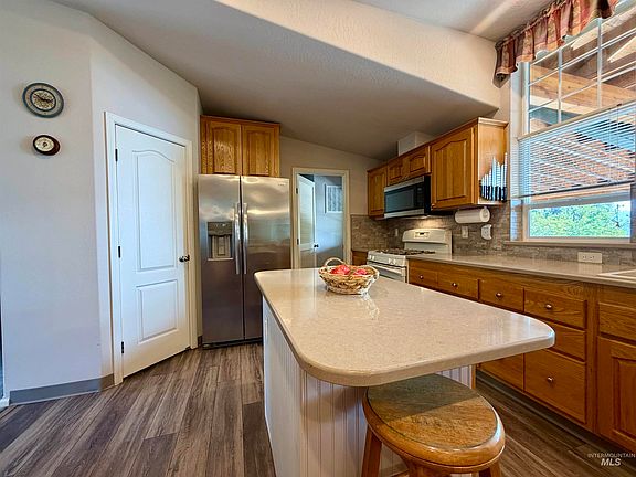 5th image of 254 Larradon Dr