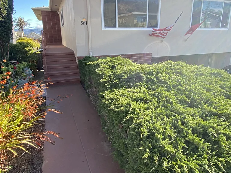 561 Miller Ave — Photo 9
