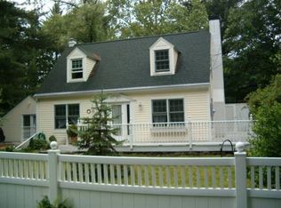 101 Blue Hills Rd, Amherst, MA 01002