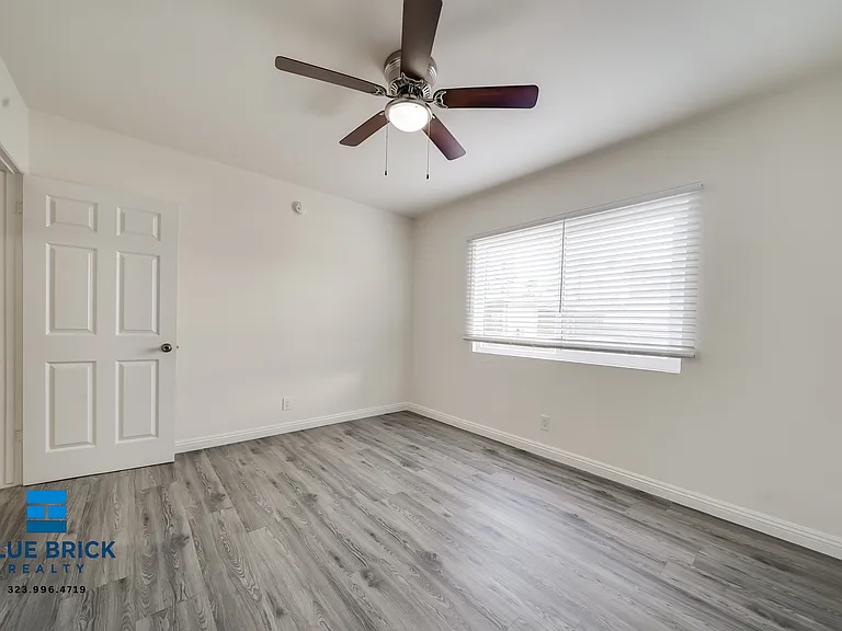 1145 Elden Ave #5 — Photo 14