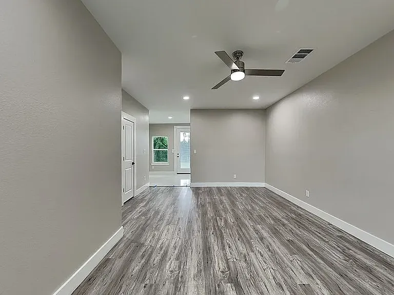 111 Foster Ln #A — Photo 6