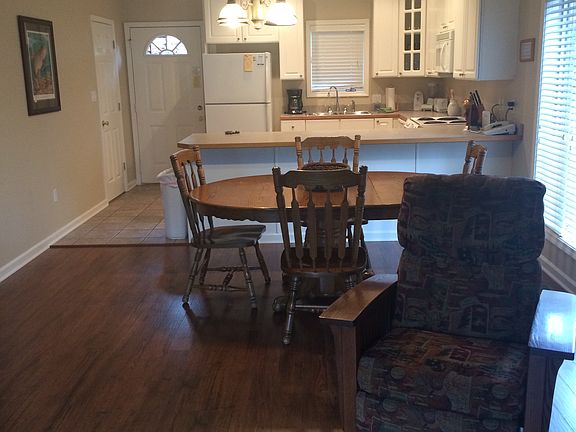 kitchen & dining space