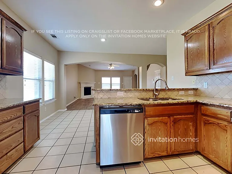 4620 Barberry Tree Cv — Photo 8