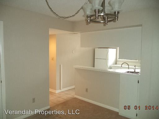 3rd image of 1084 E Michigan St APT B