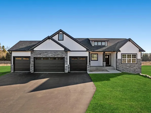 21207 Tippecanoe St NE, East Bethel, MN 55011