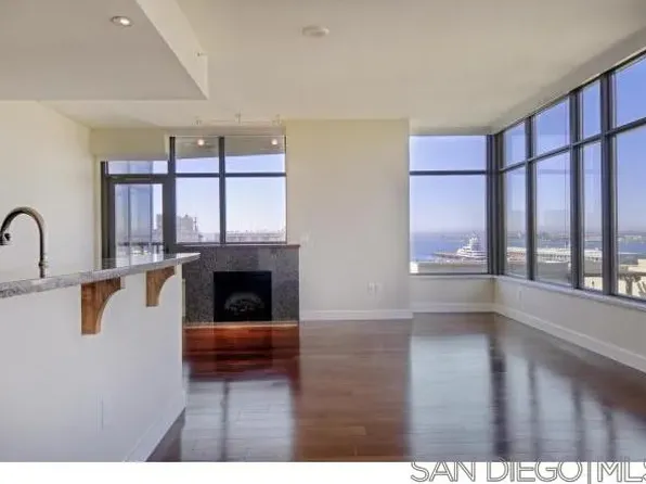 700 W East St Unit 803, San Diego, CA 92101