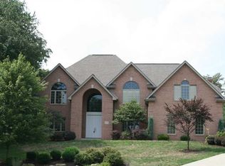 103 Cobblestone Ct, Zelienople, PA 16063