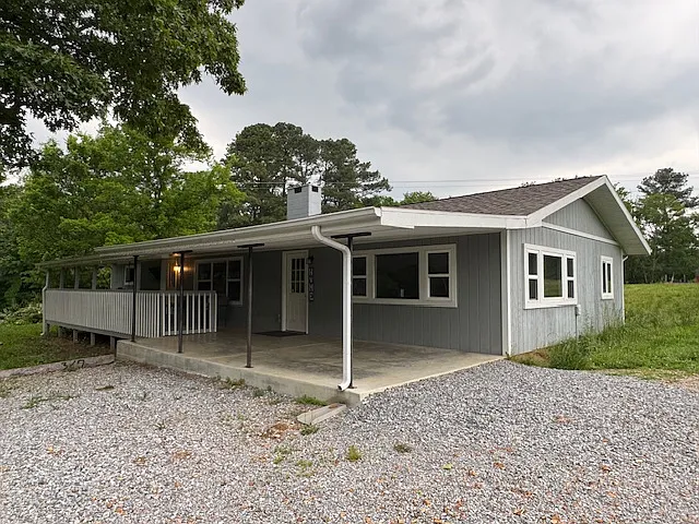 544 Cypress Trl — Photo 2