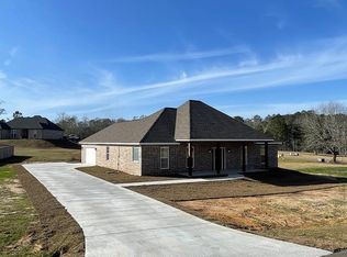 74 Knoll Creek Dr, Carriere, MS 39426